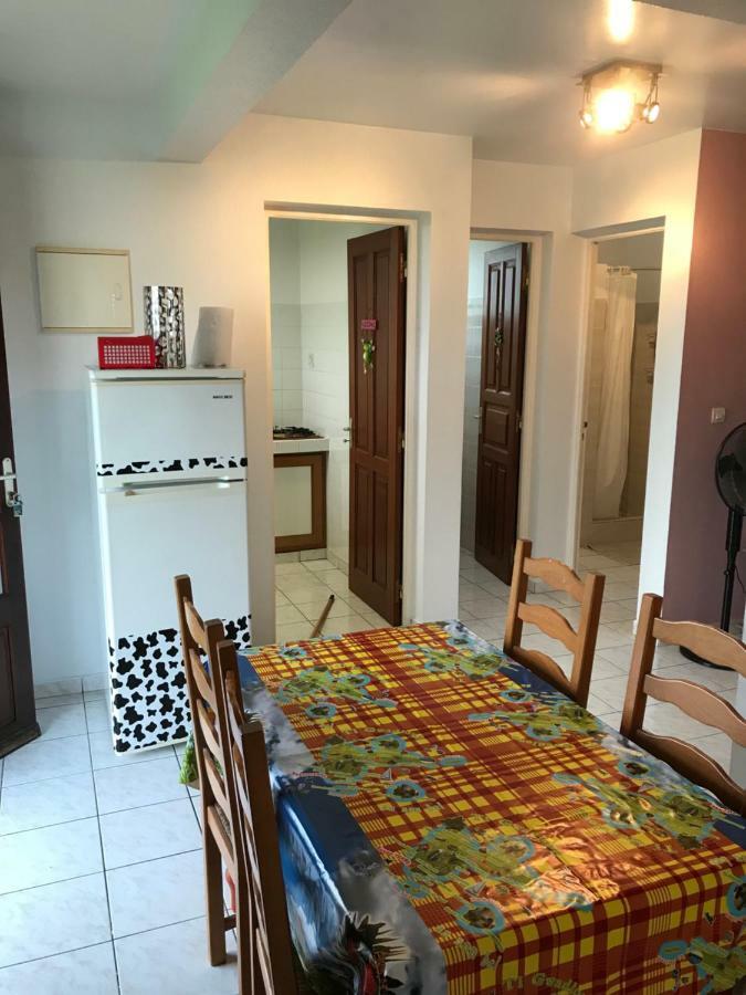 Ferienwohnung Le Repaire Des Caraibes Trois-Rivières Exterior foto